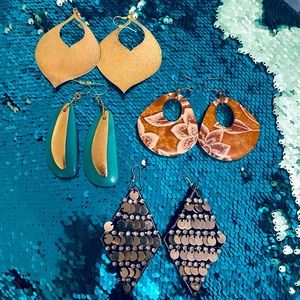 3 FOR $15!!! Bundle of 4 Fashion/costume Earring Pairs